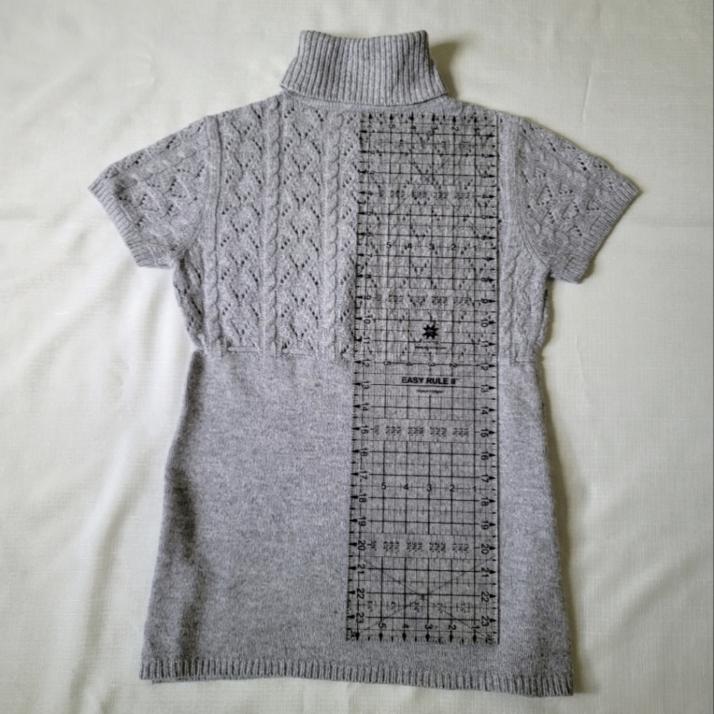 NWOT Michael Kors Gray Turtleneck Sweater, Size S - Picture 3 of 12